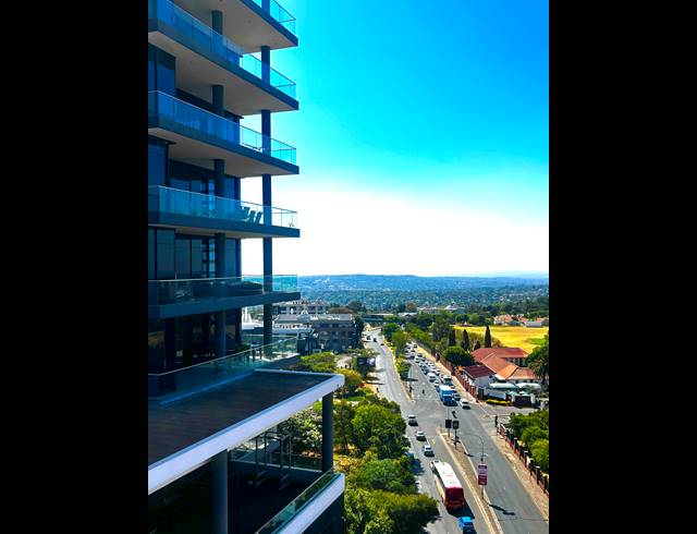 3 BEDROOM PENTHOUSE FOR SALE IN ILLOVO